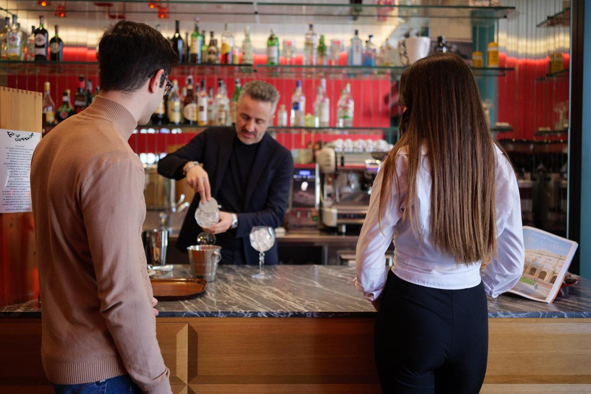 רקאנטי Hotel Ristorante Da Tonino מראה חיצוני תמונה